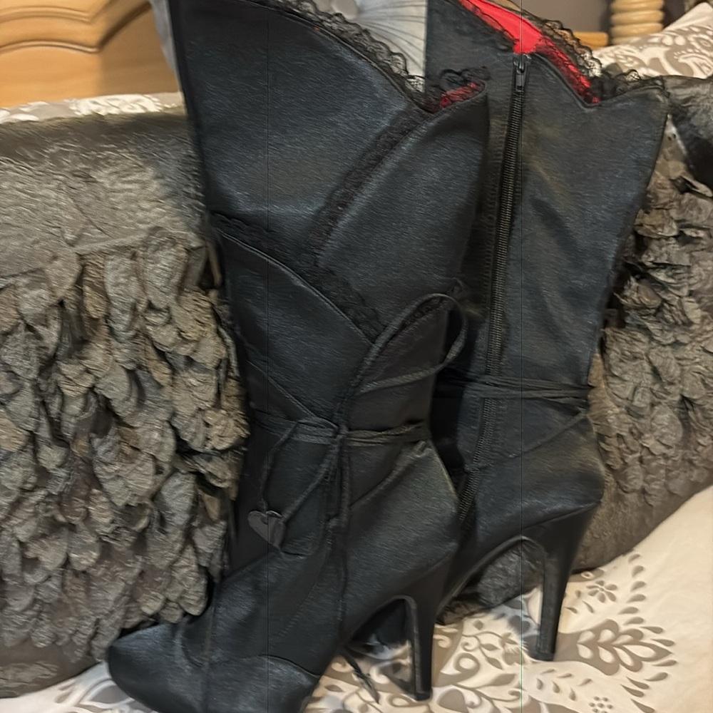 Ellie Black Heeled Boots - Picture 8 of 14